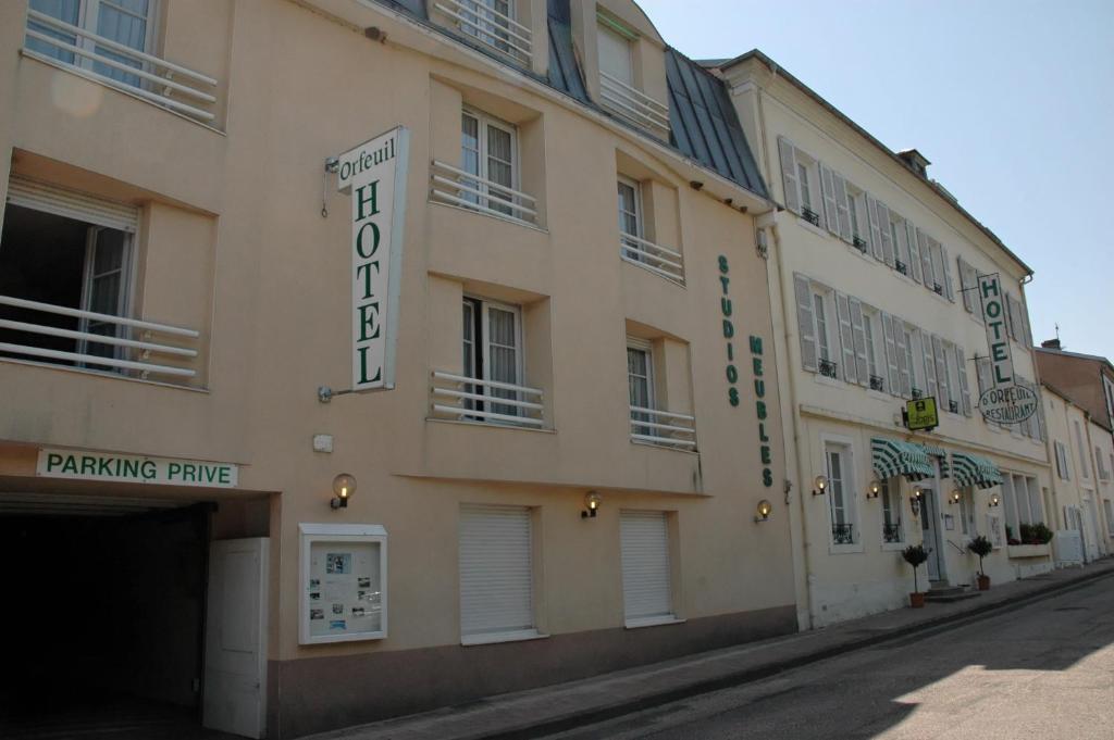 Hotel Et Studios D'Orfeuil Bourbonne les Bains Bagian luar foto