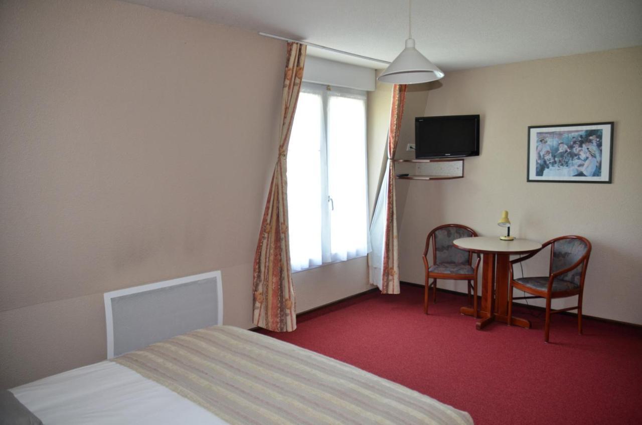 Hotel Et Studios D'Orfeuil Bourbonne les Bains Bagian luar foto