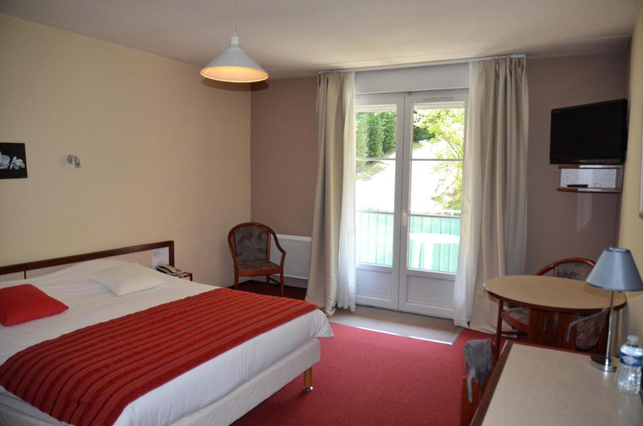 Hotel Et Studios D'Orfeuil Bourbonne les Bains Bagian luar foto