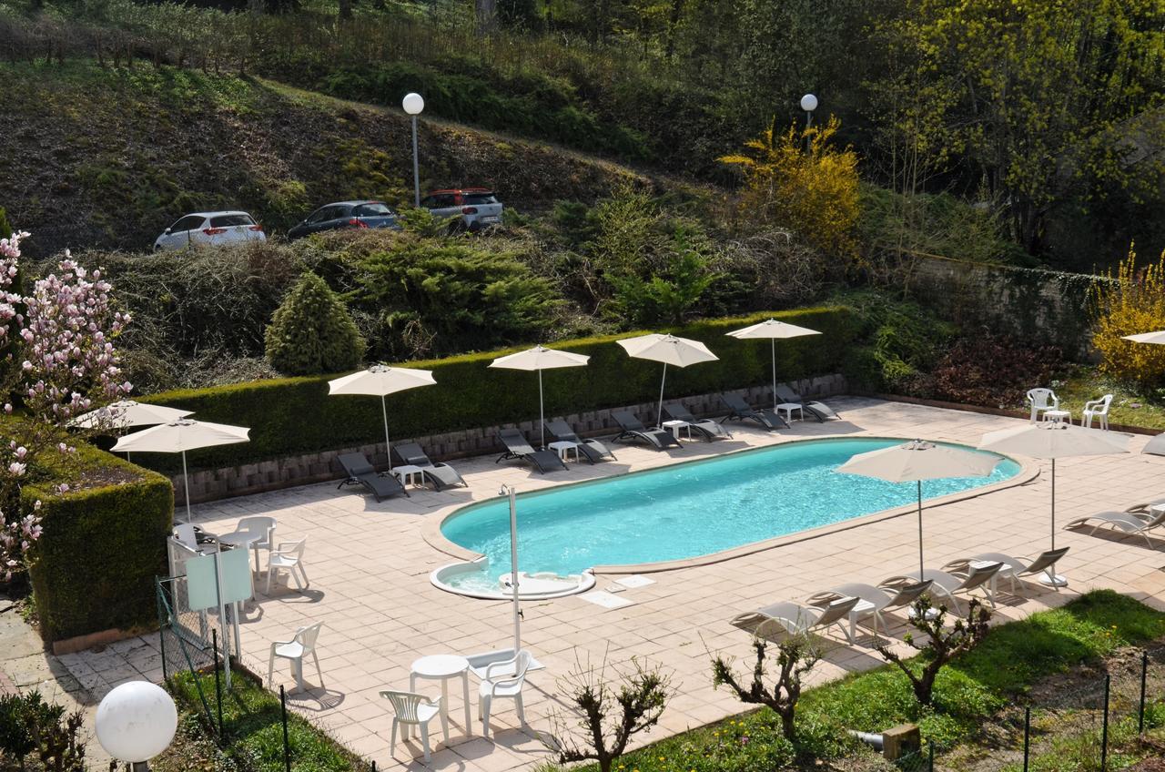 Hotel Et Studios D'Orfeuil Bourbonne les Bains Bagian luar foto